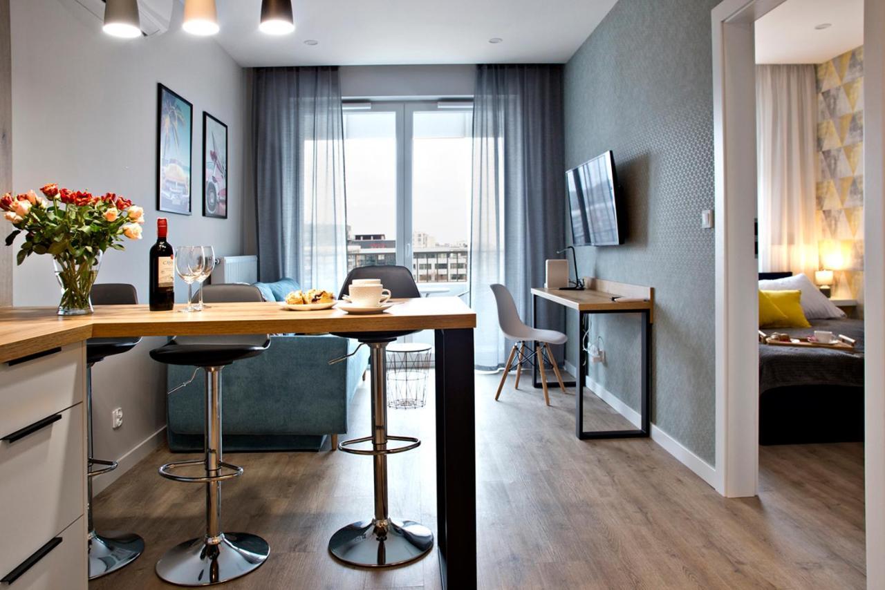 Komputerowa Serviced Apartments By P&O Warschau Exterior foto