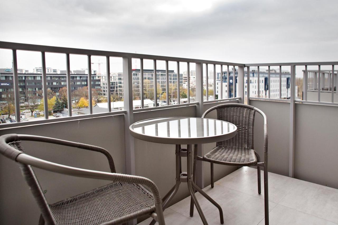 Komputerowa Serviced Apartments By P&O Warschau Exterior foto